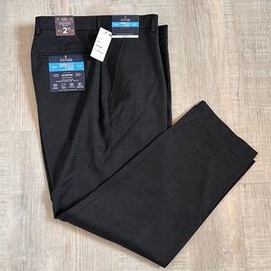 NWT Stafford Travel Stretch Classic Fit Charcoal Dress Pants 38W X 30L